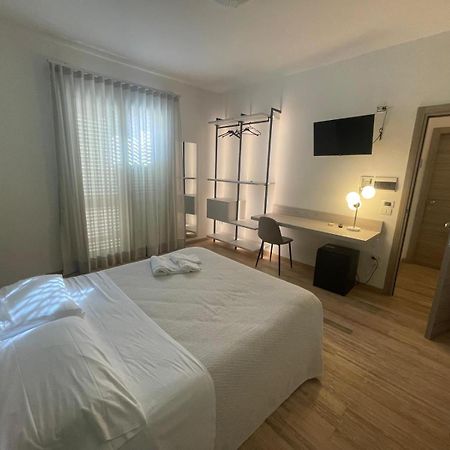 Albergo Perseo Portopalo Di Capo Passero Luaran gambar