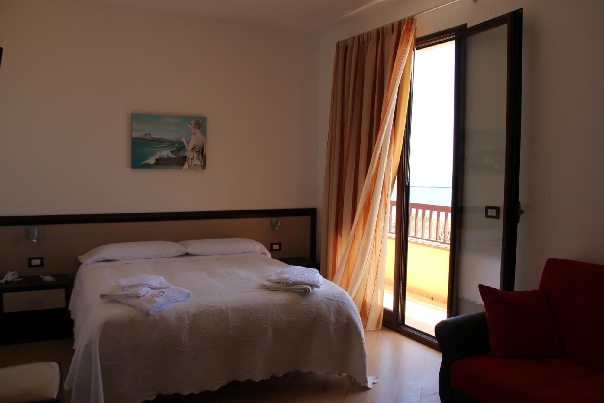 Albergo Perseo Portopalo Di Capo Passero Luaran gambar