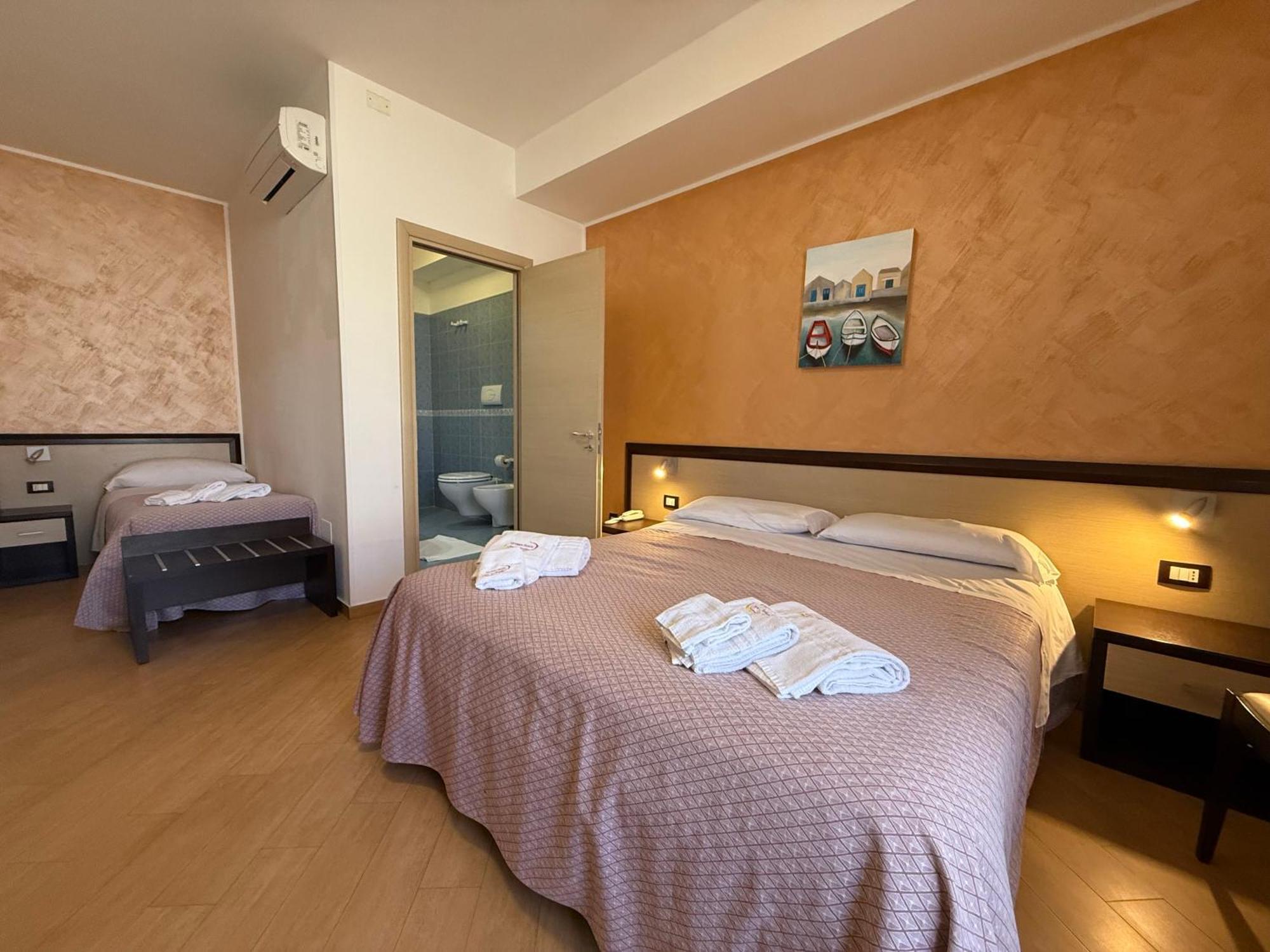 Albergo Perseo Portopalo Di Capo Passero Luaran gambar